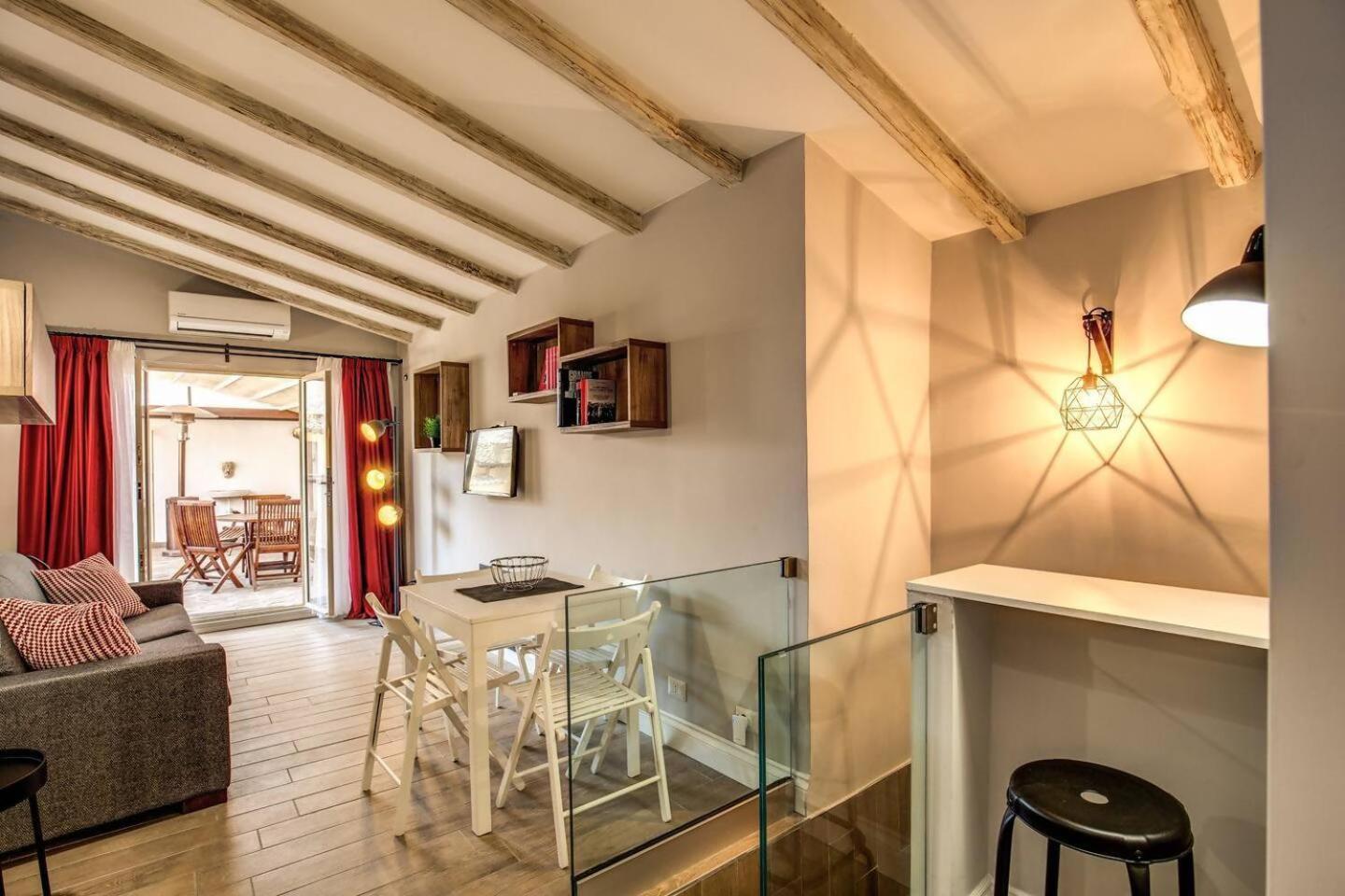 Attic With Terrace By Trevi Fountain Apartment Rome Exterior photo