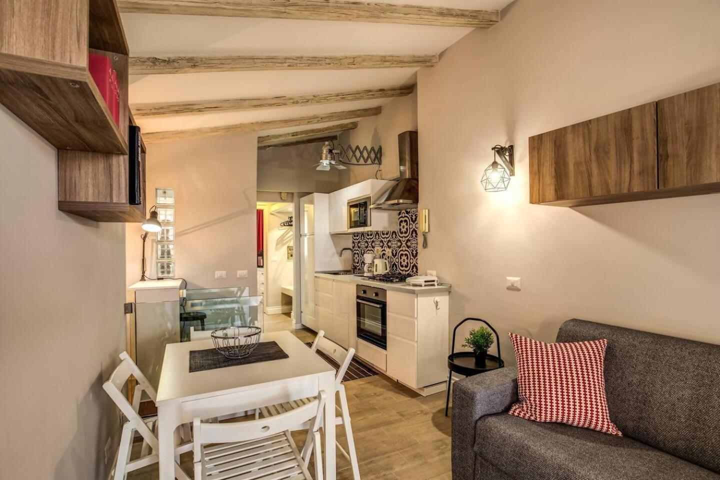 Attic With Terrace By Trevi Fountain Apartment Rome Exterior photo