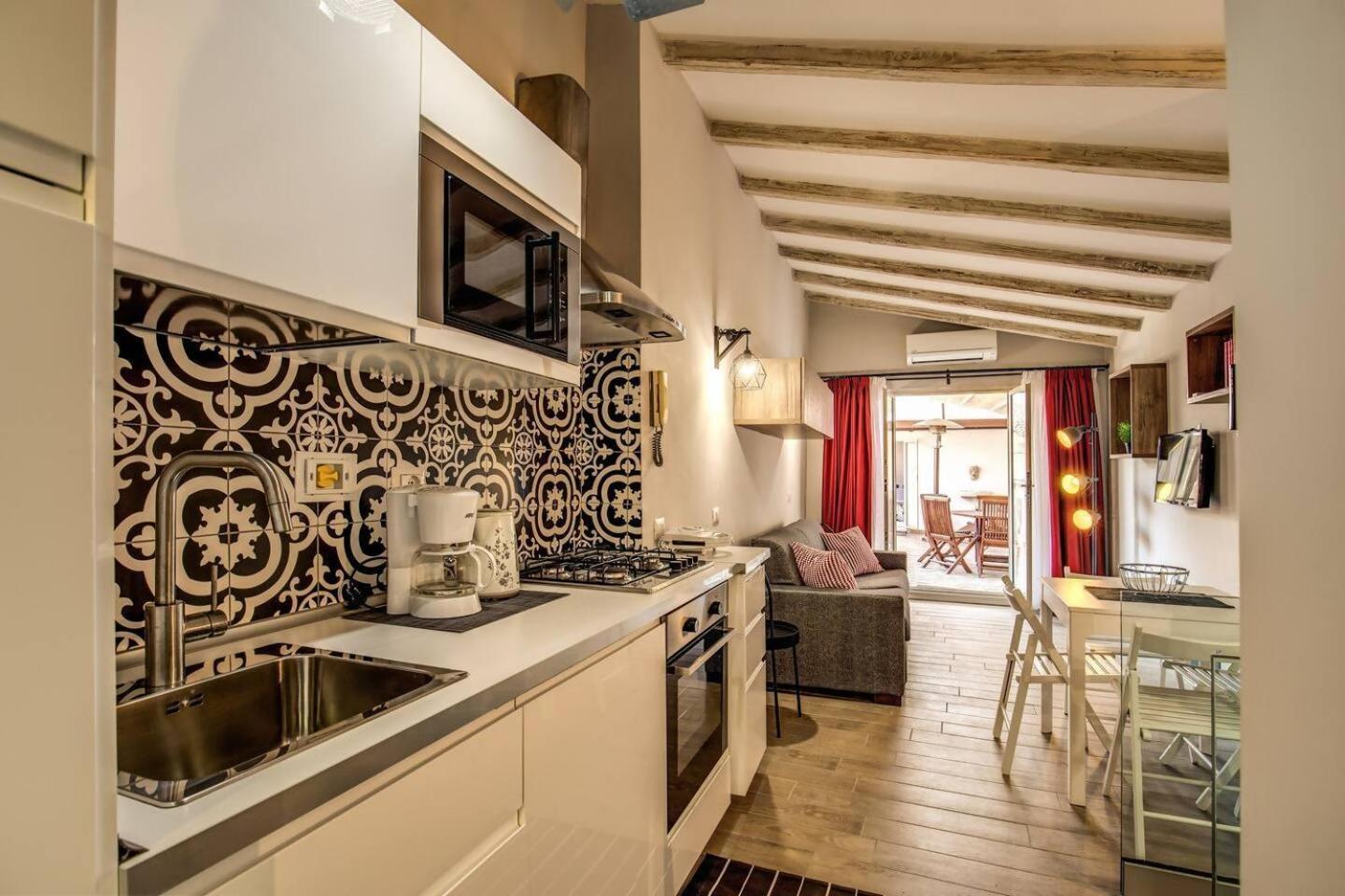 Attic With Terrace By Trevi Fountain Apartment Rome Exterior photo